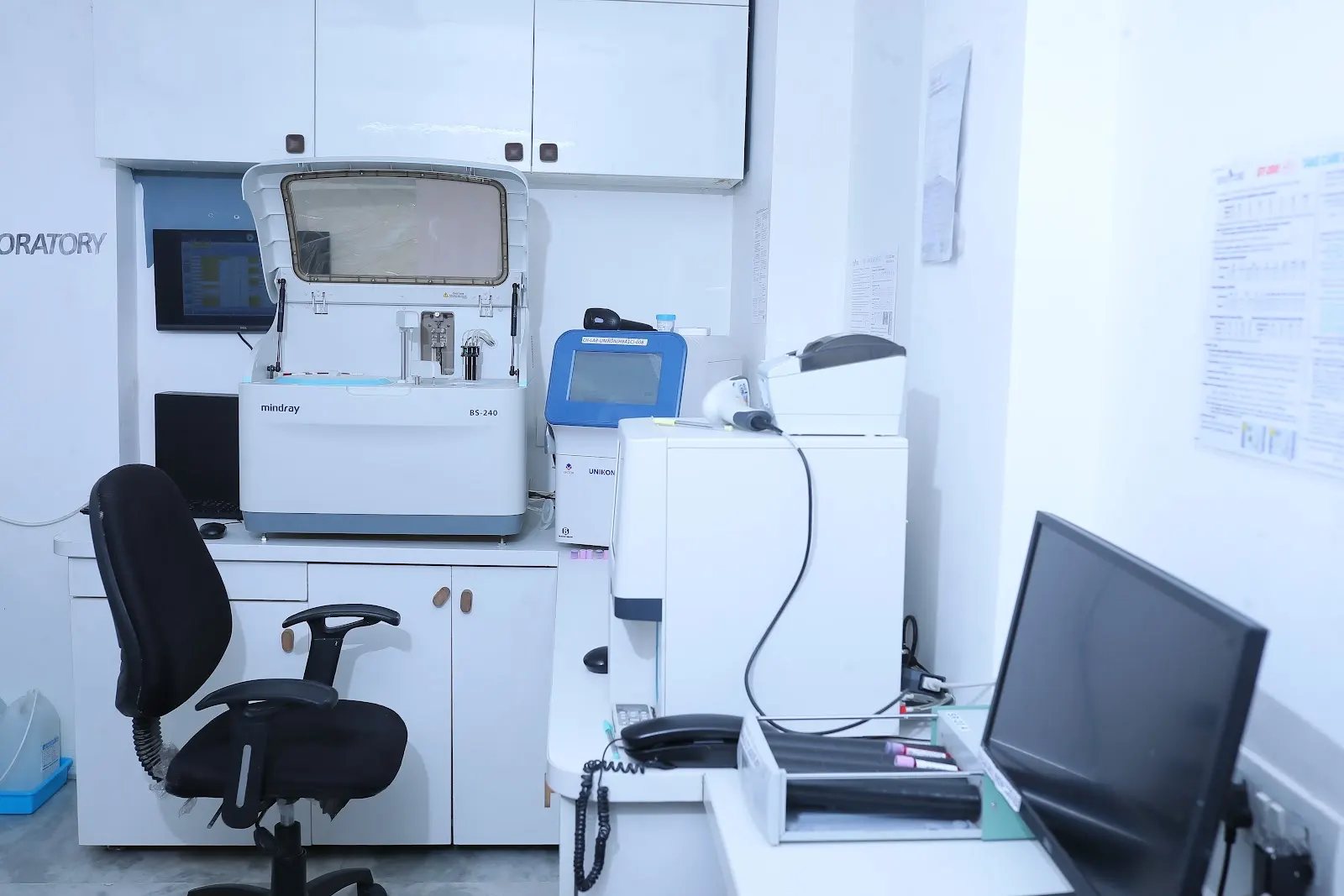 Biochemistry analyser at Caspian Diagnostic Centre
