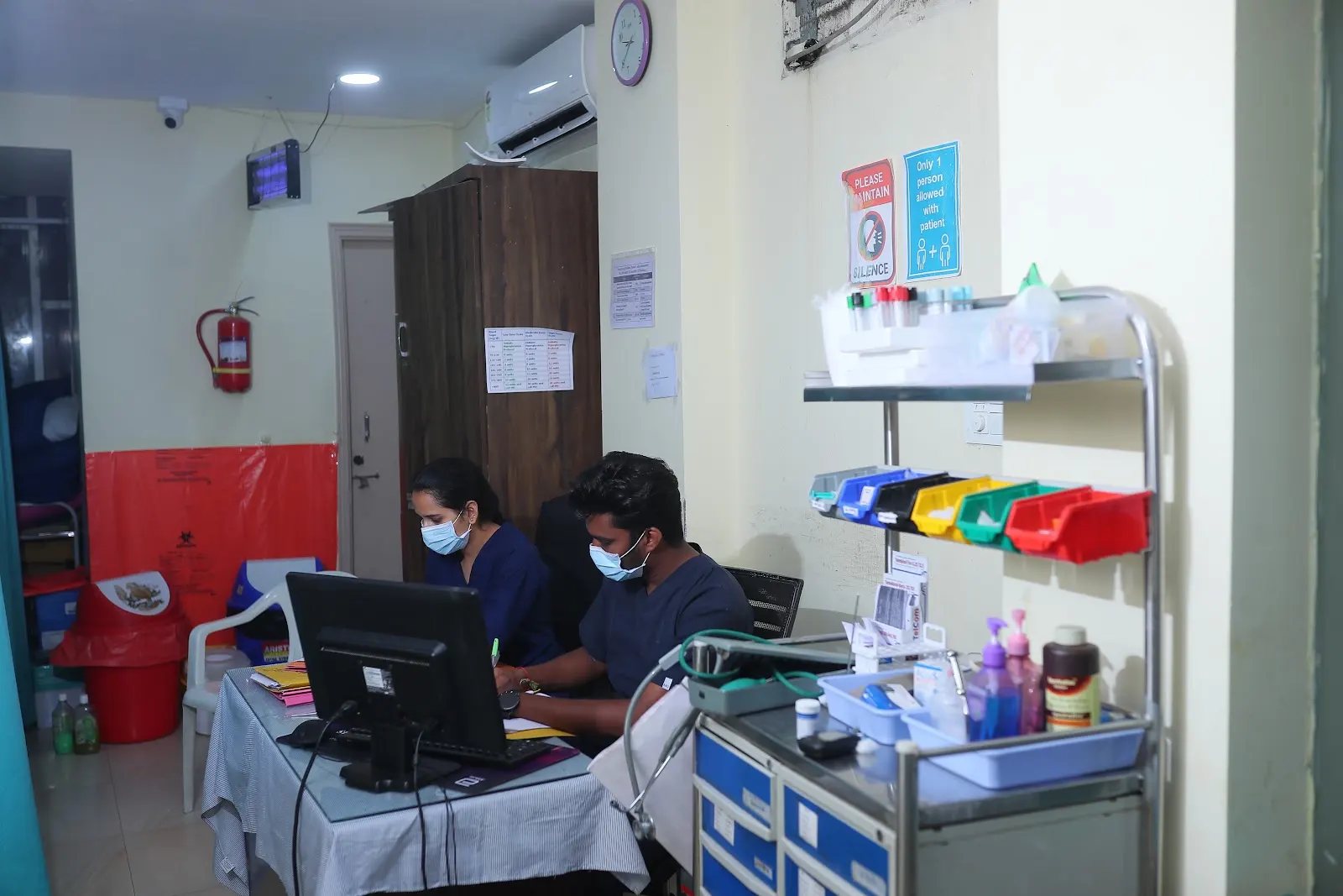 Reception at Caspian Diagnostic Centre